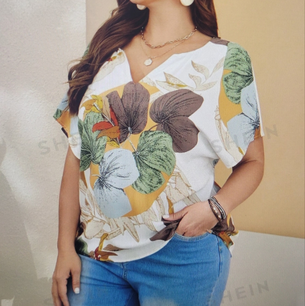 Emery Rose  plus size tropical batwing  sleeve boho spring shirt!
